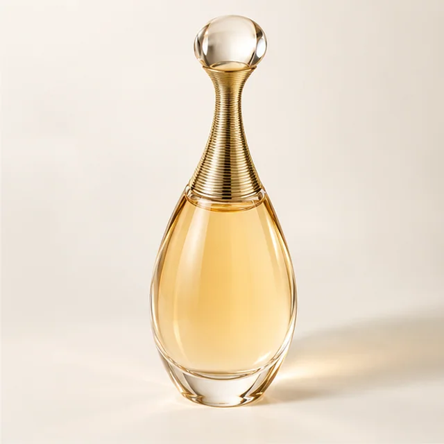 Golden Petal Eau de Parfum — detail view